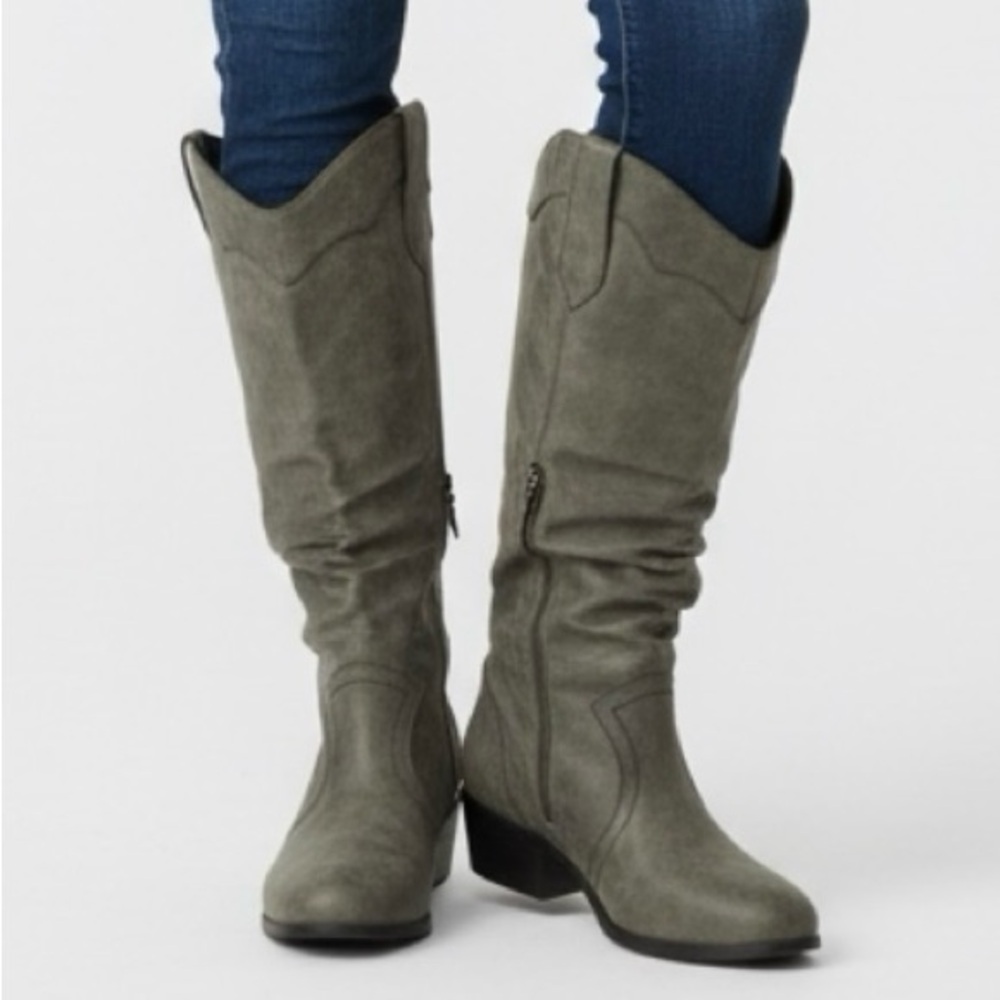 Journee Collection Drover Boot - Picture 2 of 9
